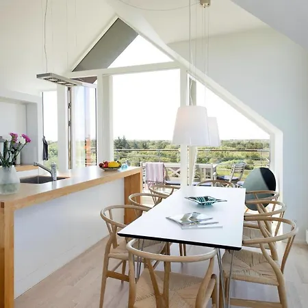 Lovely In With House Sea View *