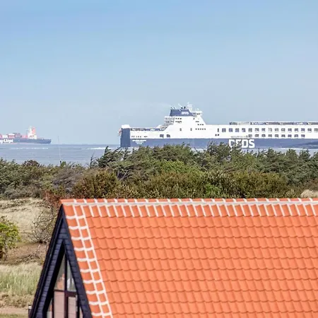 Lovely In With House Sea View